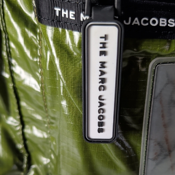 Marc Jacobs Glossy Olive Green Ripstop Backpack - Picture 2 of 6